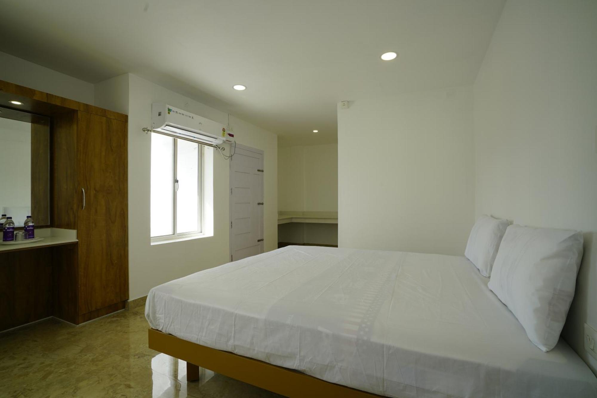 Quilon Residency Kundara Hotell Perumanseri Exteriör bild